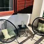 Vadrozsa Apartament