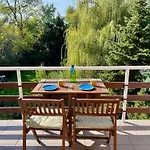 Vadrozsa Badacsonytomaj