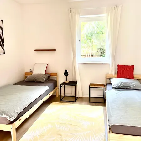 Apartment Vadrozsa Haz, Csendre Vagyoknak *