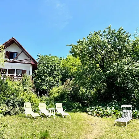 Vadrozsa Apartament Badacsonytomaj
