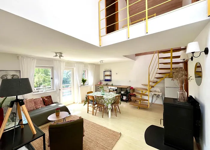 Vadrozsa Apartment Badacsonytomaj